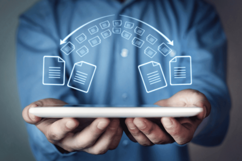 Voltura luce: come cambiare intestatario alla bolletta dell’energia elettrica